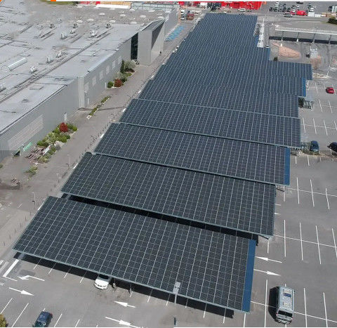 Ticari Güneş PV Paneli Çoklu Sahne Açık Döngü Voltajı 60-130VDC