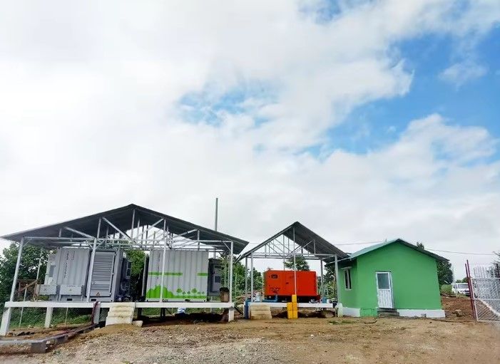 Ticari veya Endüstriyel Güneş Paneli Sistemi 1MW 5MW 10MW Güneş Enerjisi Santrali Satılık